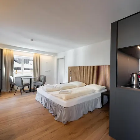 Hotel Zur Sonne 3*